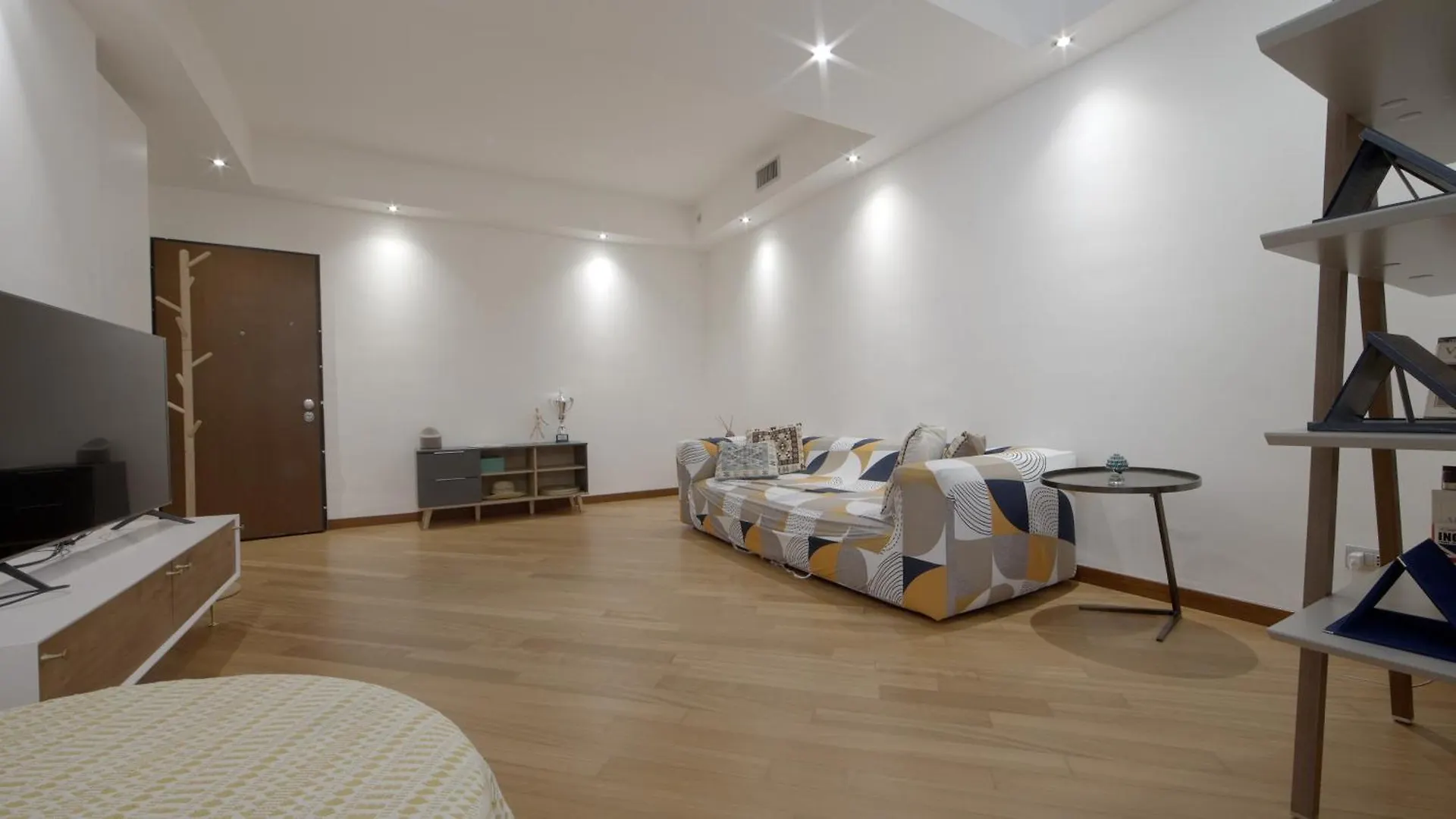 Trilocale Milano Centro Apartment
