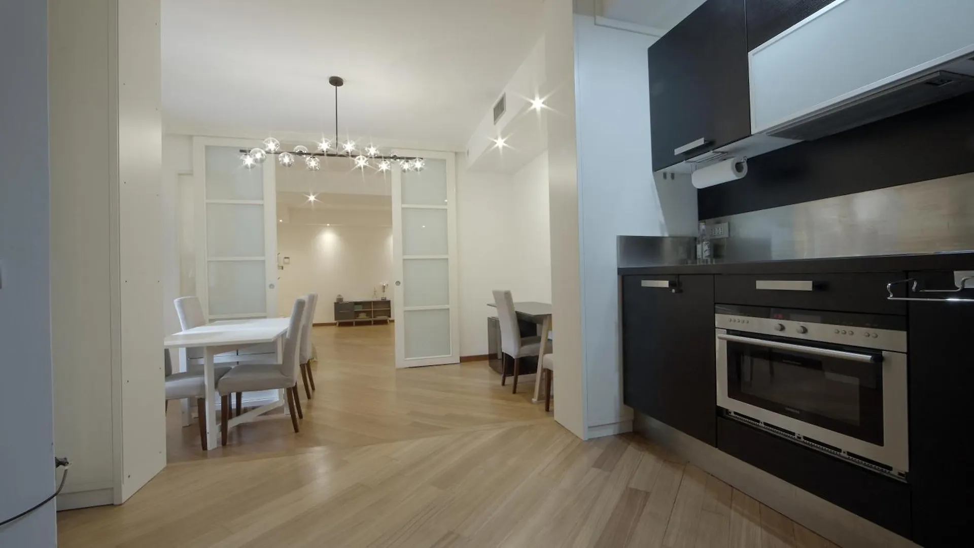 Trilocale Milano Centro Apartment Italy